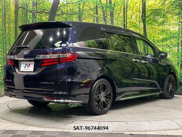 Honda ODYSSEY 2019-06 8337305-17