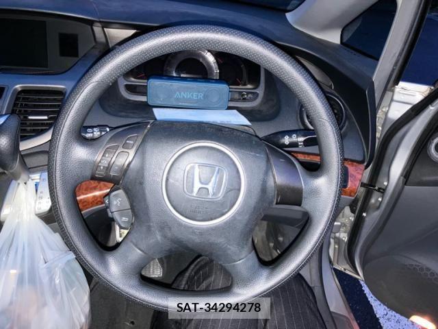 Honda ODYSSEY 2008-02 8438676-17
