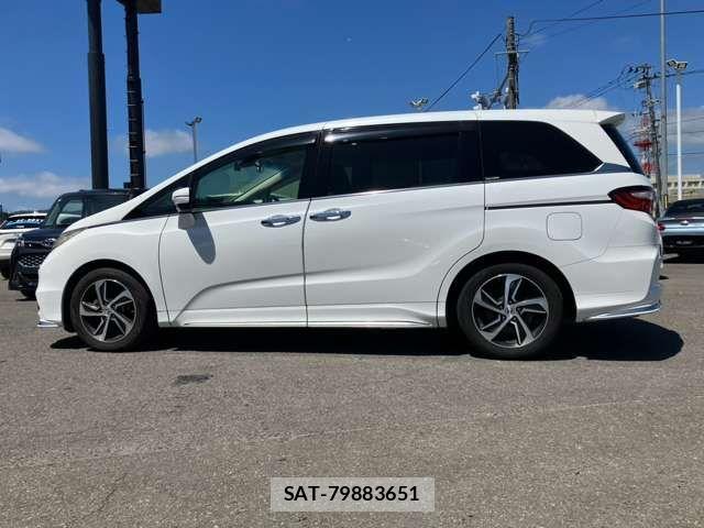 Honda ODYSSEY 2016-05 8526458-17