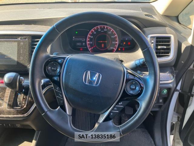Honda ODYSSEY 2014-02 8526473-13
