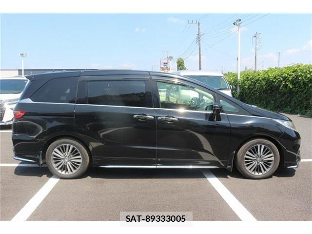 Honda ODYSSEY 2018-02 8563107-13