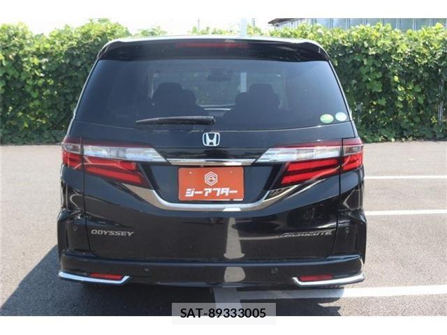 Honda ODYSSEY 2018-02 8563107-15