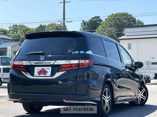 Honda ODYSSEY 2016-01 8563108-2