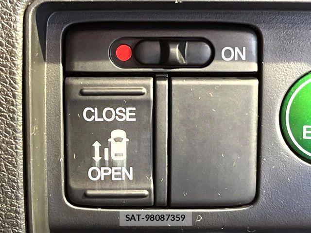 Honda ODYSSEY 2014-03 8628278-4