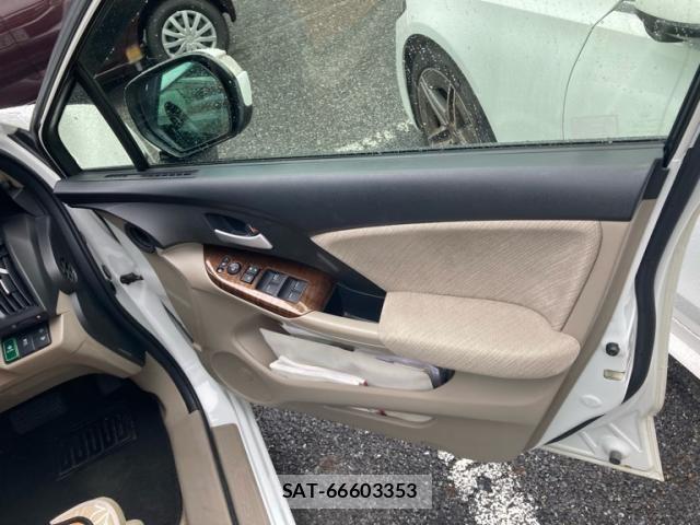 Honda ODYSSEY 2013-03 8660907-14