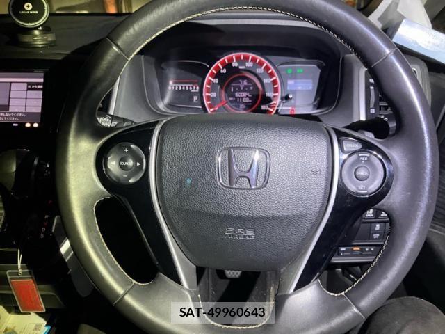 Honda ODYSSEY 2014-10 8660902-18