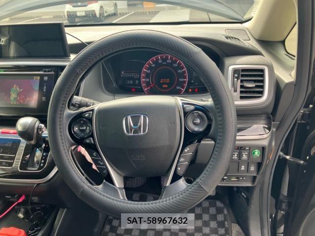 Honda ODYSSEY 2014-03 8660898-17