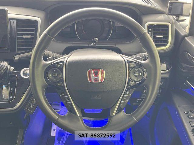 Honda ODYSSEY 2017-11 8745062-11