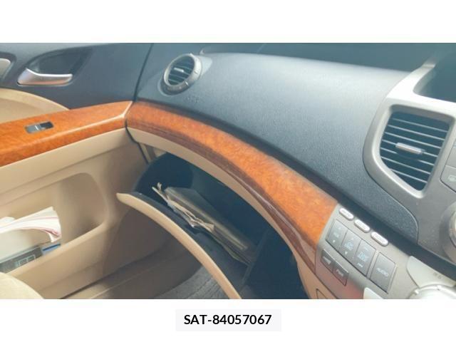 Honda ODYSSEY 2004-01 8781540-19