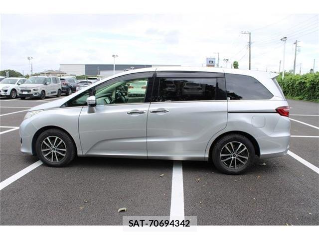 Honda ODYSSEY 2015-03 8797057-12
