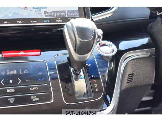 Honda ODYSSEY 2018-03 8797055-10