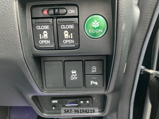Honda ODYSSEY 2013-10 8830982-15