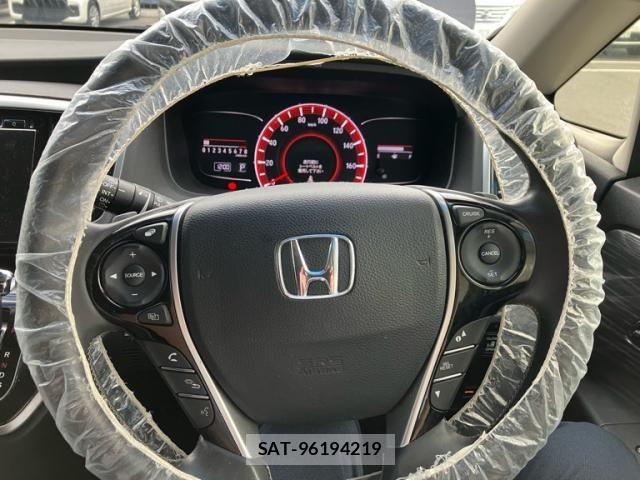 Honda ODYSSEY 2013-10 8830982-16