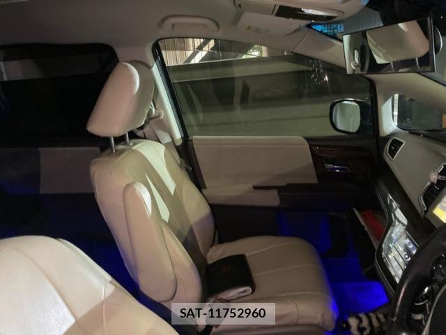 Honda ODYSSEY 2013-10 8871792-10