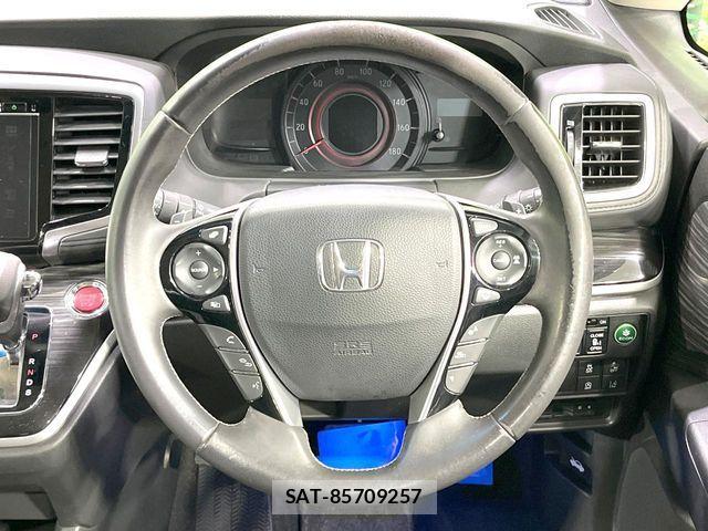 Honda ODYSSEY 2015-10 8871793-13