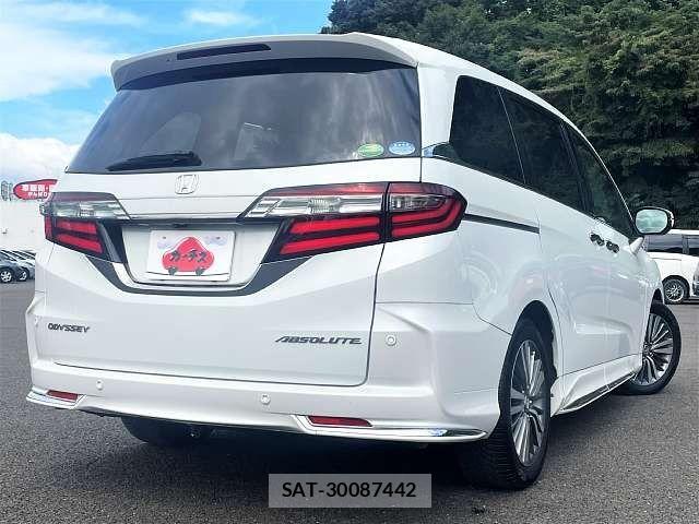 Honda ODYSSEY 2019-03 8881440-2