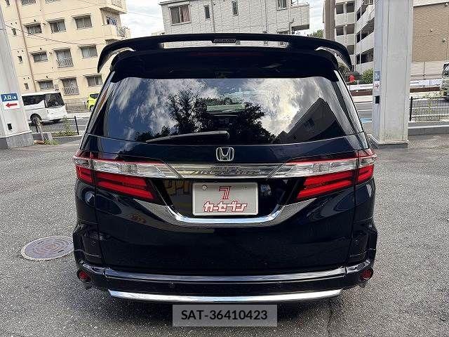 Honda ODYSSEY 2014-02 8884136-18