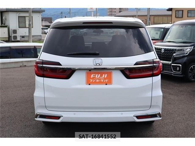 Honda ODYSSEY 2021-02 1182981-17