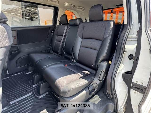 Honda ODYSSEY 2021-04 6691176-17