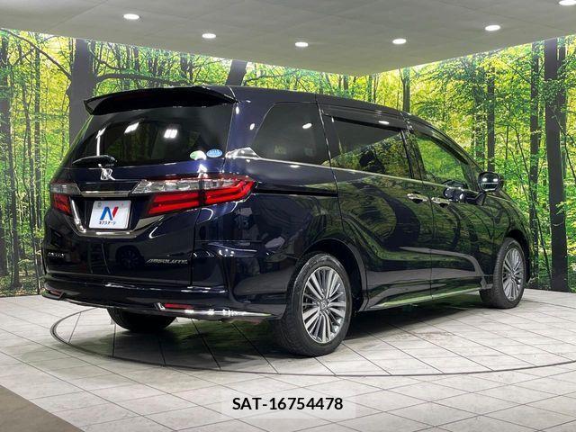 Honda ODYSSEY 2018-03 7878655-17