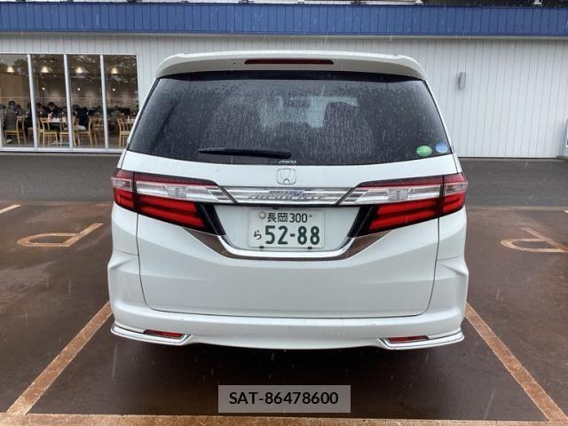 Honda ODYSSEY 2014-03 8101085-1