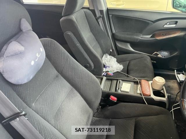 Honda ODYSSEY 2012-03 8246272-12