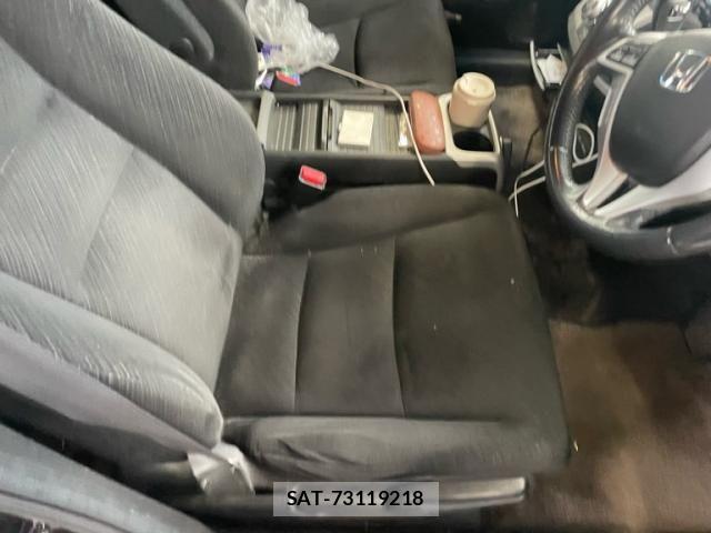 Honda ODYSSEY 2012-03 8246272-14