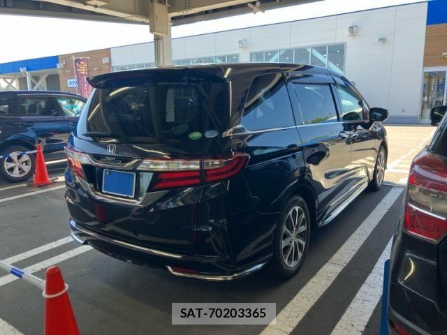 Honda ODYSSEY 2017-05 8337313-10