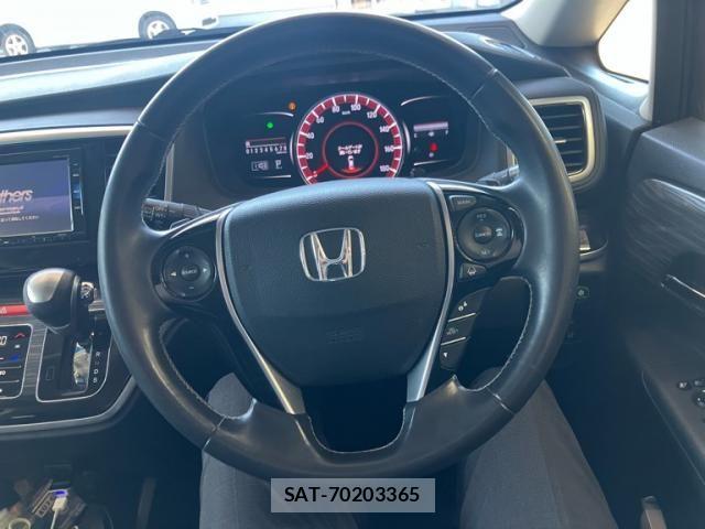 Honda ODYSSEY 2017-05 8337313-17