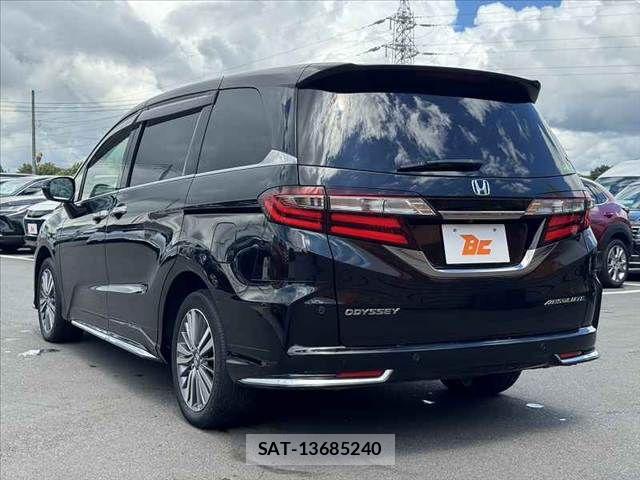 Honda ODYSSEY 2019-08 8414240-12