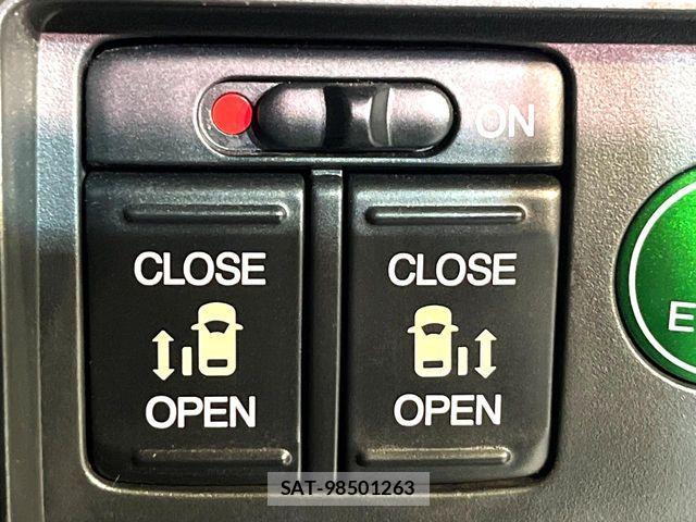 Honda ODYSSEY 2013-12 8628290-2