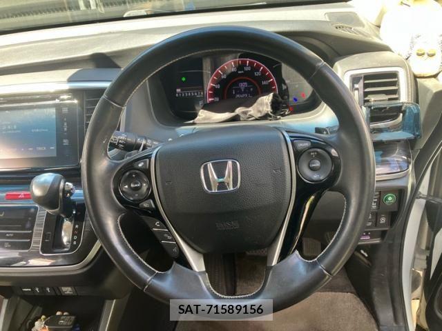 Honda ODYSSEY 2013-11 8745076-15