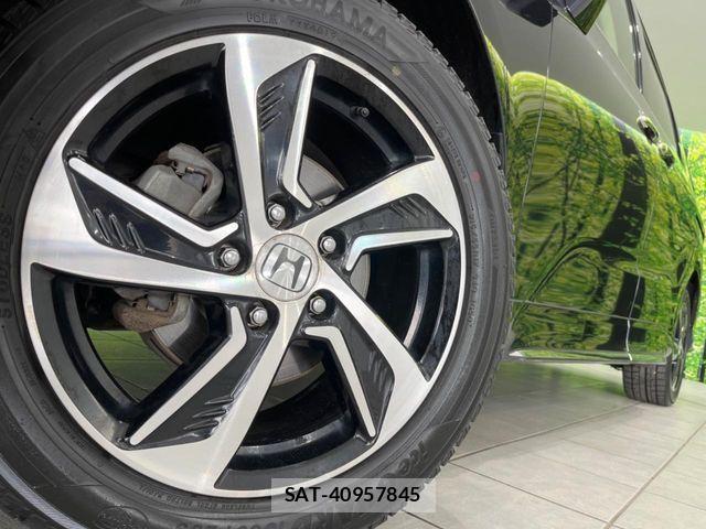Honda ODYSSEY 2017-12 8745075-13