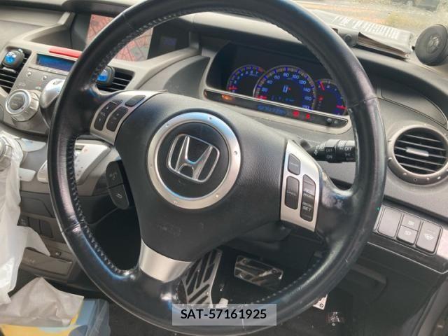 Honda ODYSSEY 2006-05 8881456-11