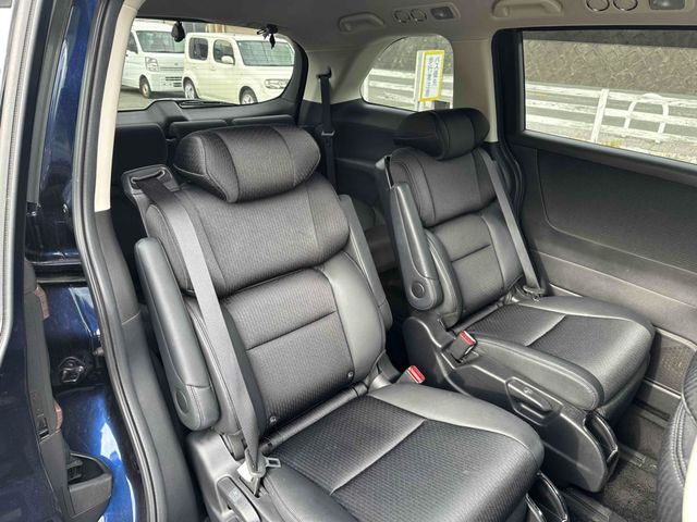 Honda ODYSSEY 2021-07 1446535-12