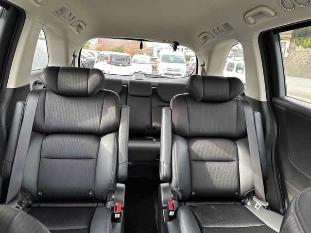 Honda ODYSSEY 2021-07 1446535-17