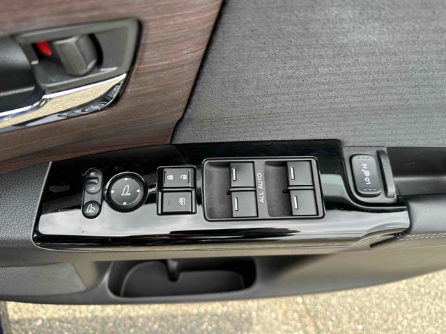 Honda ODYSSEY 2021-07 1446535-25