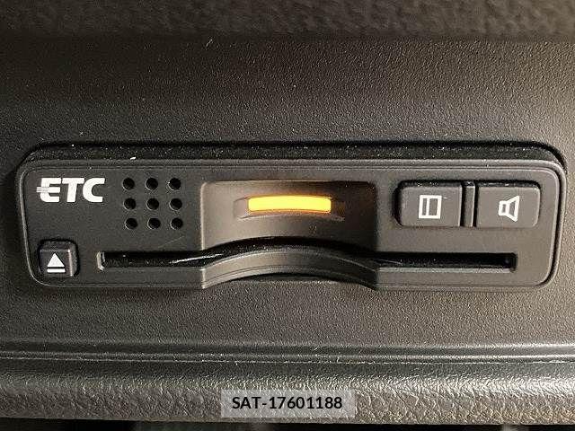 Honda ODYSSEY 2017-05 6277063-11