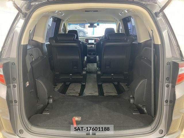Honda ODYSSEY 2017-05 6277063-12