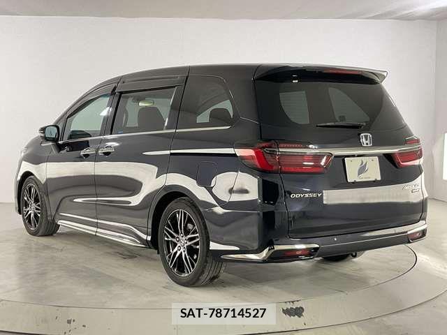 Honda ODYSSEY 2021-04 6910930-2