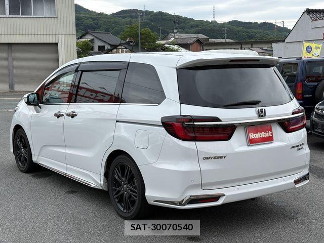 Honda ODYSSEY 2021-06 7060137-9