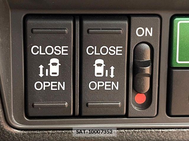 Honda ODYSSEY 2021-10 7329220-6