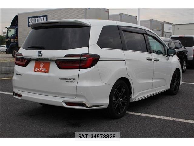 Honda ODYSSEY 2021-08 8037512-12