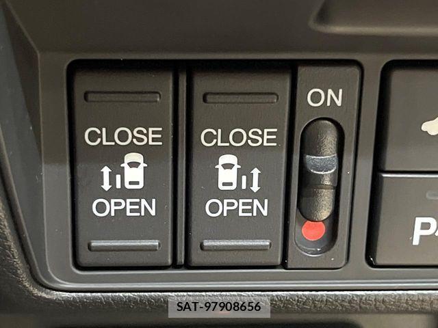Honda ODYSSEY 2024-11 8131806-5