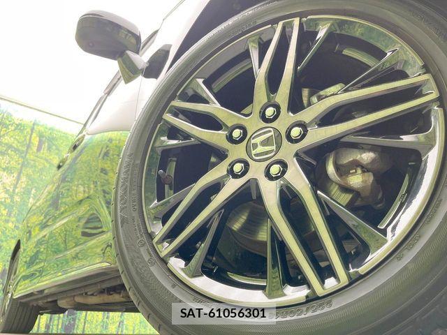 Honda ODYSSEY 2021-11 8337312-13