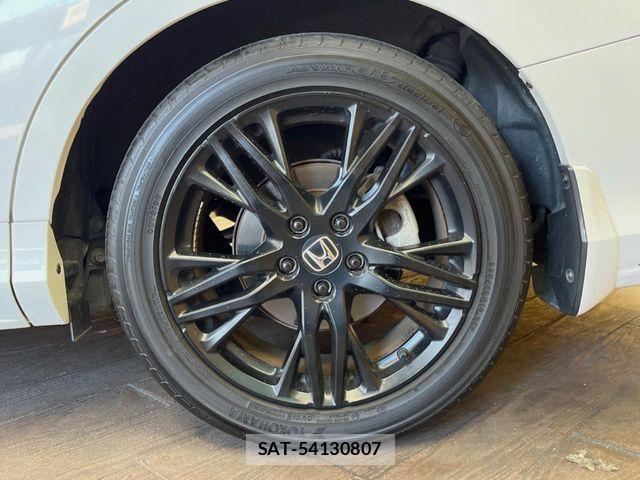 Honda ODYSSEY 2023-12 8438674-14