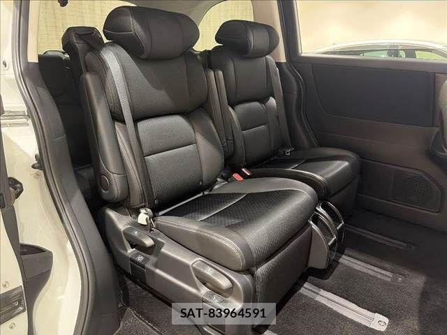 Honda ODYSSEY 2021-11 8458168-10