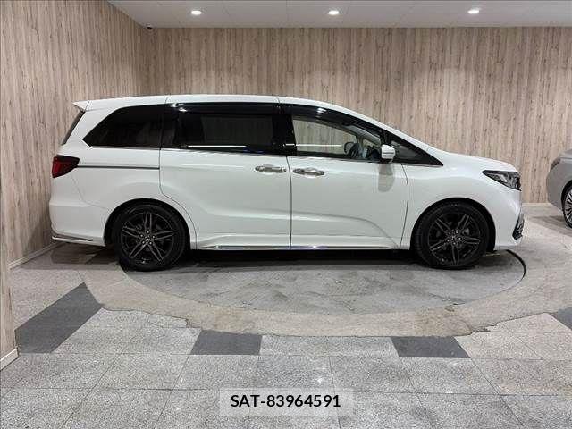 Honda ODYSSEY 2021-11 8458168-19