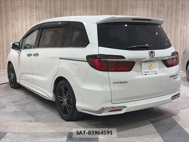 Honda ODYSSEY 2021-11 8458168-22