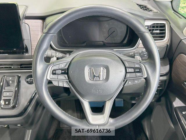 Honda ODYSSEY 2025-03 8830990-11
